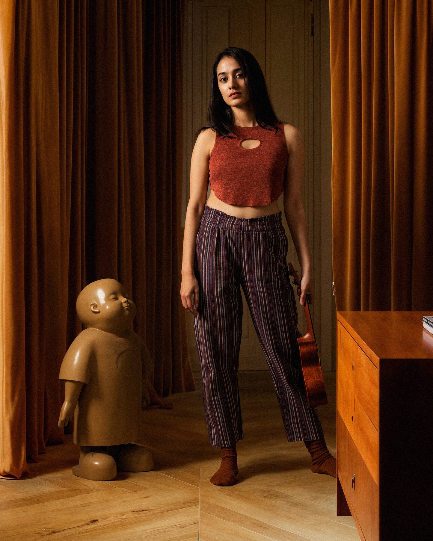 jet black hemp crop shirt